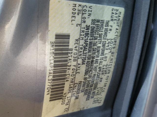 3N1BC1AP5AL377044 - 2010 NISSAN VERSA S GRAY photo 10