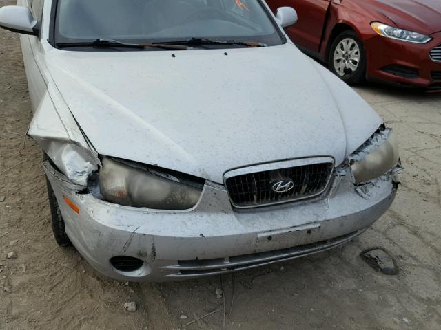 KMHDN45D72U388079 - 2002 HYUNDAI ELANTRA GL SILVER photo 9