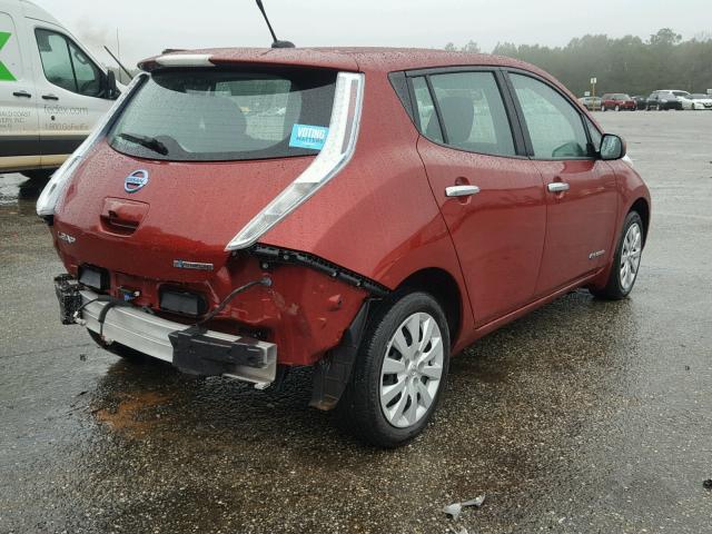 1N4AZ0CP2DC416449 - 2013 NISSAN LEAF S RED photo 4