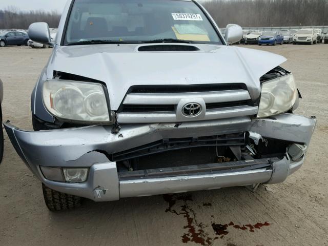 JTEBT14RX40034656 - 2004 TOYOTA 4RUNNER SR SILVER photo 9