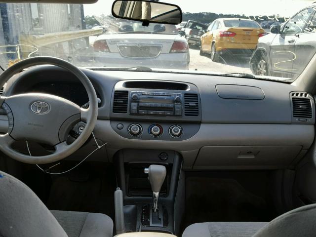 4T1BE32K46U724295 - 2006 TOYOTA CAMRY LE 灰色 照片 9