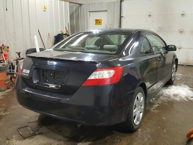 2HGFG12698H543353 - 2008 HONDA CIVIC LX BLACK photo 4