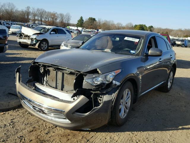 JN8CS1MUXGM671905 - 2016 INFINITI QX70 GRAY photo 2