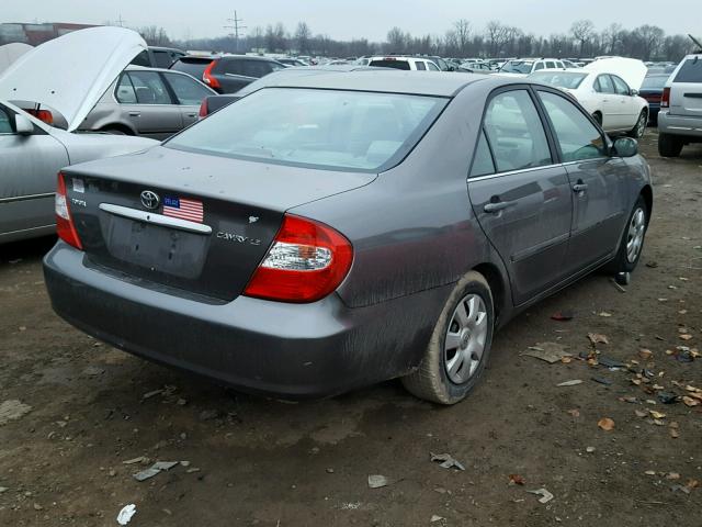 4T1BE32K62U597754 - 2002 TOYOTA CAMRY LE GRAY photo 4