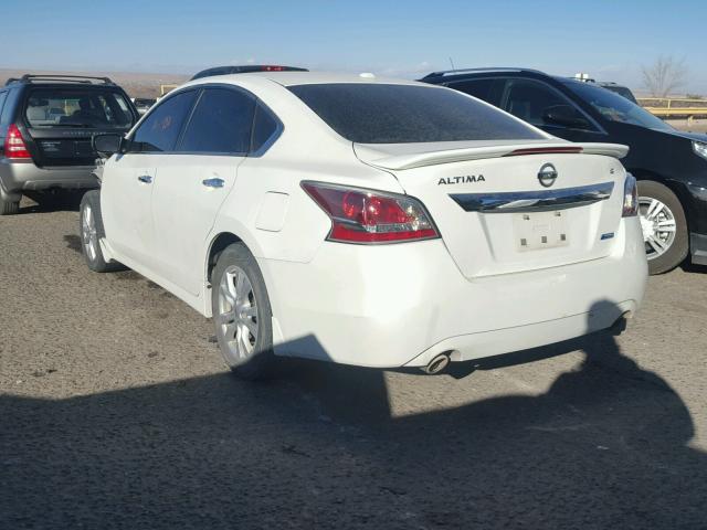 1N4AL3AP0EC275615 - 2014 NISSAN ALTIMA 2.5 WHITE photo 3