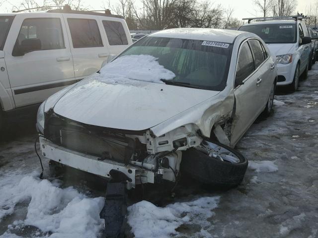 1G1ZE5E75AF268688 - 2010 CHEVROLET MALIBU LTZ WHITE photo 2