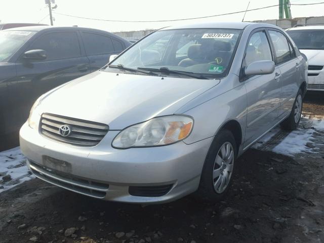 2T1BR38E54C190423 - 2004 TOYOTA COROLLA CE SILVER photo 2