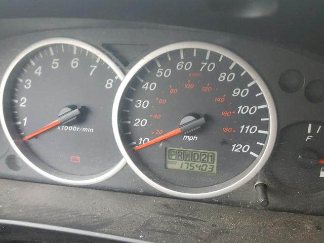 4F2CZ96194KM18669 - 2004 MAZDA TRIBUTE ES 银色 照片 8