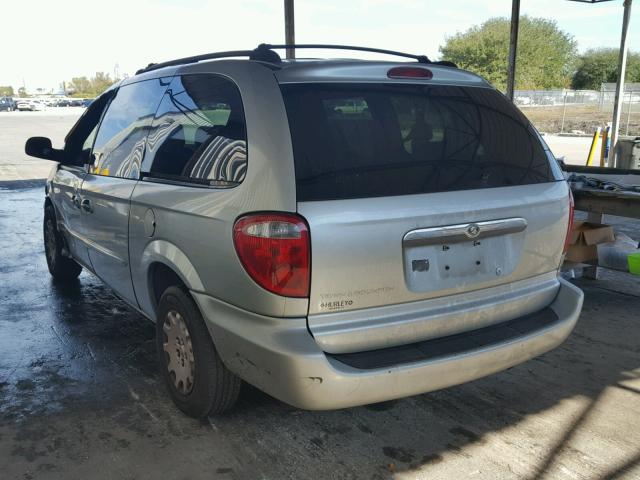 2C8GP44393R143771 - 2003 CHRYSLER TOWN & COU GRAY photo 3