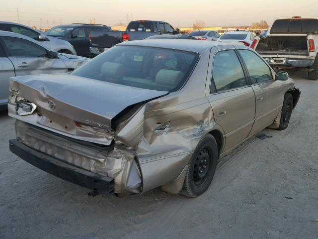 4T1BG22K7WU859789 - 1998 TOYOTA CAMRY CE TAN photo 4