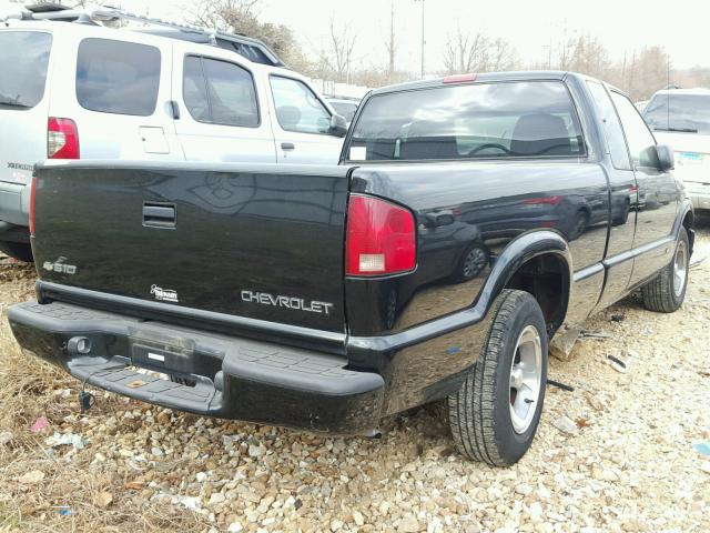 1GCCS19W6Y8138773 - 2000 CHEVROLET S TRUCK S1 BLACK photo 4