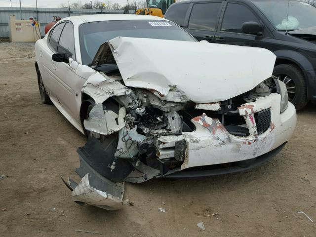 2G2WP552961302904 - 2006 PONTIAC GRAND PRIX WHITE photo 1