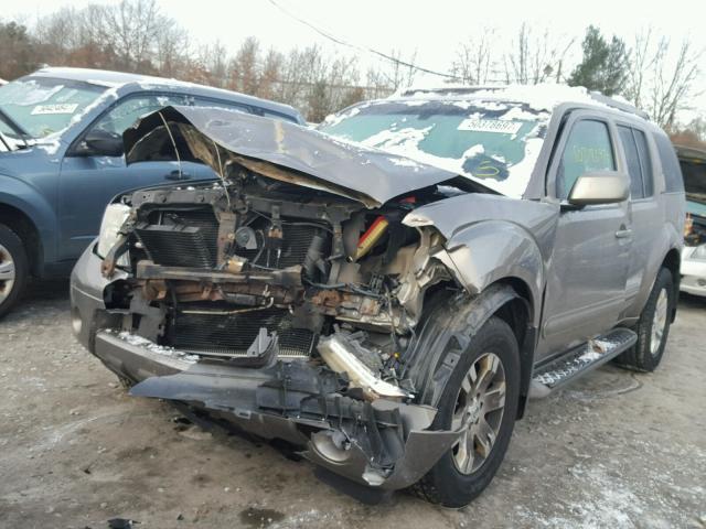 5N1AR18W85C753897 - 2005 NISSAN PATHFINDER GOLD photo 2