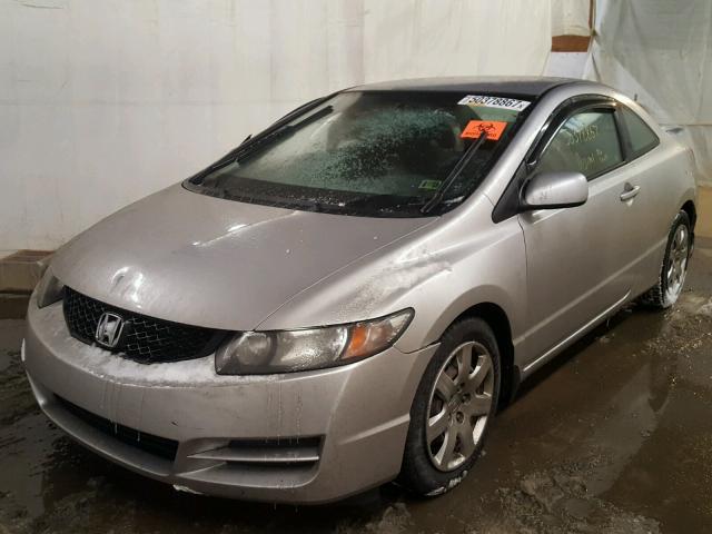 2HGFG1B63AH520480 - 2010 HONDA CIVIC LX SILVER photo 2