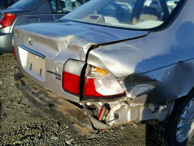 1HGCD5559VA108168 - 1997 HONDA ACCORD EX SILVER photo 9