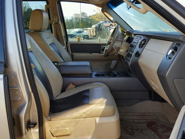 1FMFU15547LA35279 - 2007 FORD EXPEDITION TAN photo 5