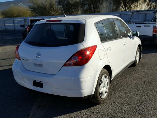 3N1BC1CP4CK268161 - 2012 NISSAN VERSA S WHITE photo 4