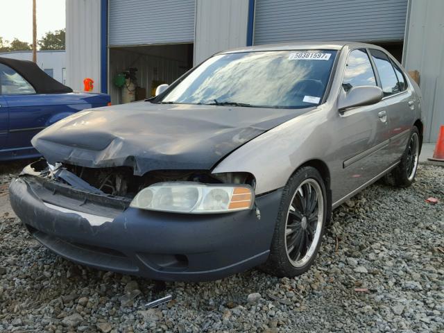 1N4DL01D2YC163078 - 2000 NISSAN ALTIMA XE GOLD photo 2