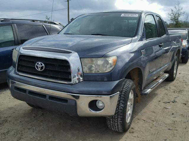 5TFBV54148X048646 - 2008 TOYOTA TUNDRA DOU BLUE photo 2