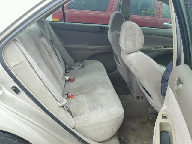4T1BE32K02U543723 - 2002 TOYOTA CAMRY LE ოქროსფერი ფოტო 6