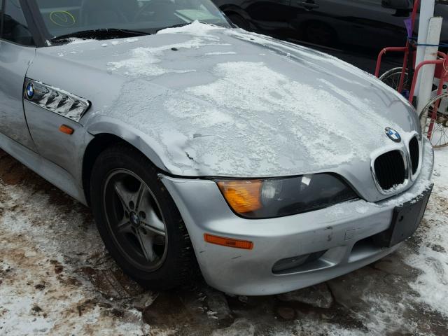 4USCH732XTLB68370 - 1996 BMW Z3 1.9 SILVER photo 9