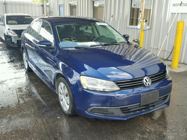 3VWDX7AJ8BM095823 - 2011 VOLKSWAGEN JETTA SE BLUE photo 1