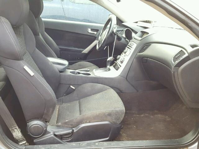 KMHHT6KD9AU030925 - 2010 HYUNDAI GENESIS CO GRAY photo 5