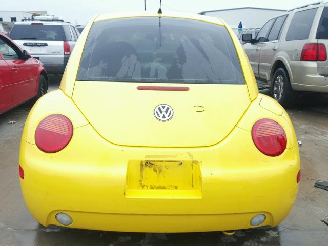 3VWBB21C42M434510 - 2002 VOLKSWAGEN NEW BEETLE YELLOW photo 9