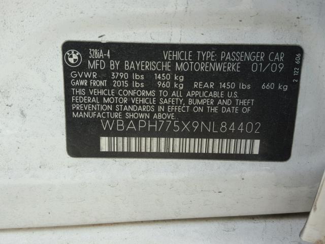 WBAPH775X9NL84402 - 2009 BMW 328 I WHITE photo 10