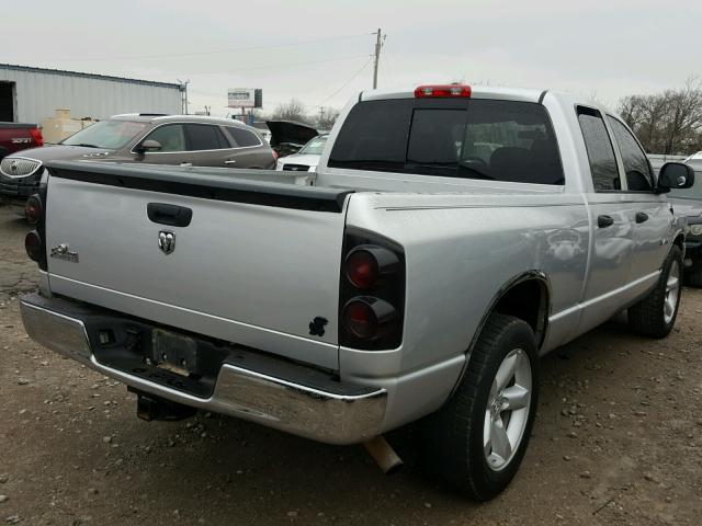 1D7HA18288S532002 - 2008 DODGE RAM 1500 SILVER photo 4