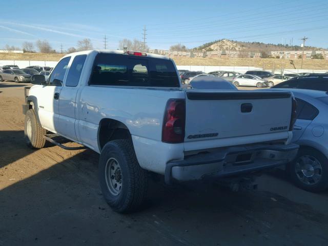 1GCHK29193E329730 - 2003 CHEVROLET SILVERADO WHITE photo 3