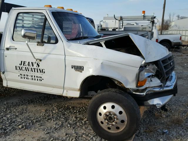 2FDKF38F3SCA69483 - 1995 FORD F350 WHITE photo 9