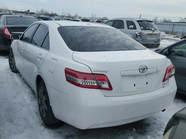 4T1BF3EK9AU567459 - 2010 TOYOTA CAMRY BASE WHITE photo 3