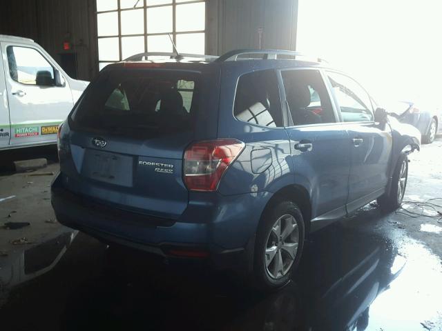 JF2SJADC6FH456967 - 2015 SUBARU FORESTER 2 BLUE photo 4