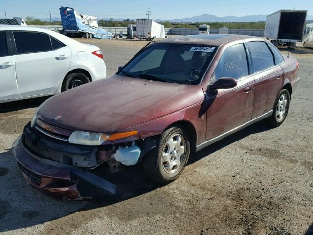 1G8JW54R82Y528599 - 2002 SATURN L300 MAROON photo 2