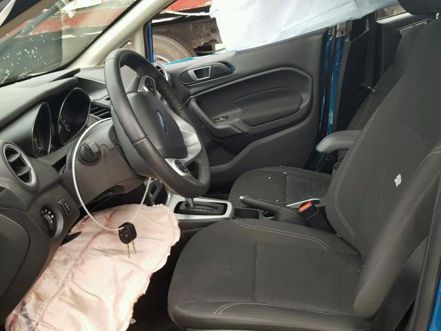 3FADP4EJXFM216343 - 2015 FORD FIESTA SE BLUE photo 5