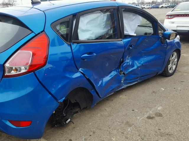 3FADP4EJXFM216343 - 2015 FORD FIESTA SE BLUE photo 9