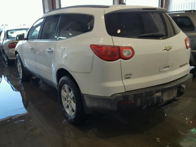 1GNLVFED3AS137296 - 2010 CHEVROLET TRAVERSE L WHITE photo 3