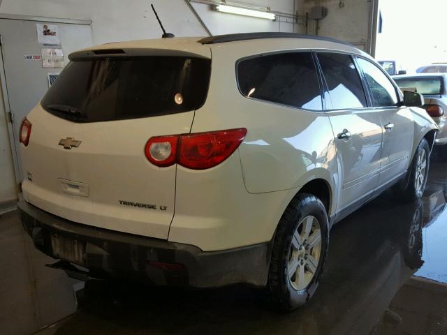 1GNLVFED3AS137296 - 2010 CHEVROLET TRAVERSE L WHITE photo 4