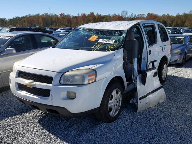 1GBDV13LX6D205197 - 2006 CHEVROLET UPLANDER I WHITE photo 2