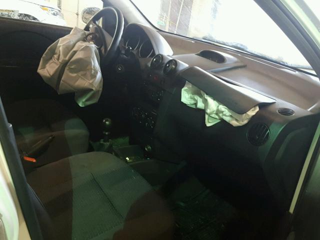 KL1TD66626B681007 - 2006 CHEVROLET AVEO BASE WHITE photo 5