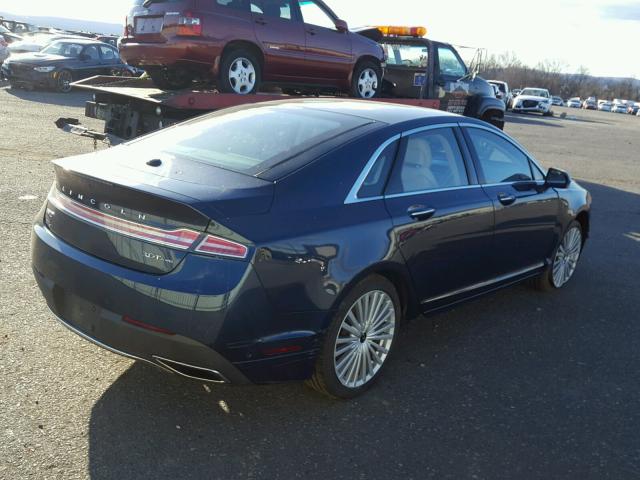 3LN6L5FC1HR631301 - 2017 LINCOLN MKZ RESERV BLUE photo 4