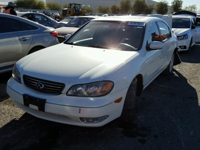 JNKDA31A12T010768 - 2002 INFINITI I35 WHITE photo 2