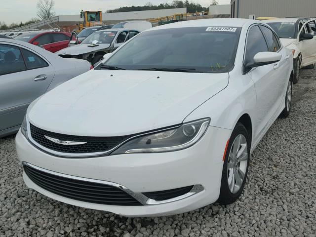 1C3CCCAB1GN166390 - 2016 CHRYSLER 200 LIMITE WHITE photo 2