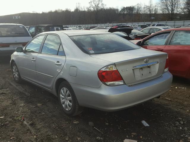 4T1BE32K26U150523 - 2006 TOYOTA CAMRY LE SILVER photo 3