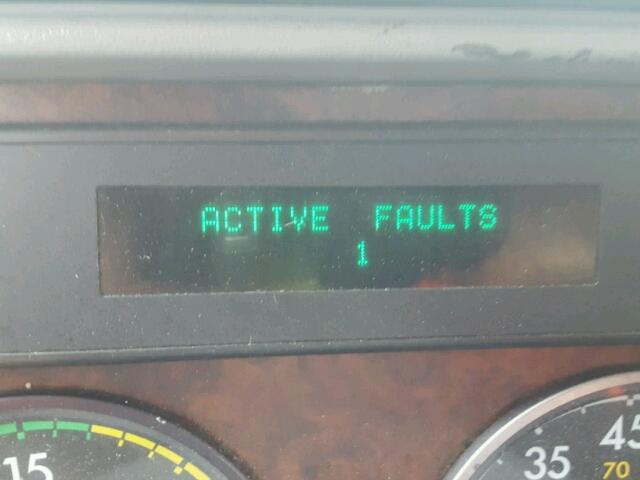 1FUBA8A852PJ99445 - 2002 FREIGHTLINER CONVENTION WHITE photo 8