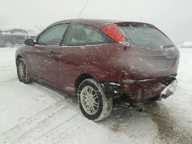 1FAFP31N26W167621 - 2006 FORD FOCUS ZX3 RED photo 3