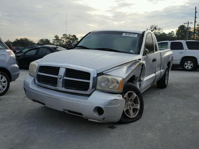 1D7HE42K47S205836 - 2007 DODGE DAKOTA SLT SILVER photo 2