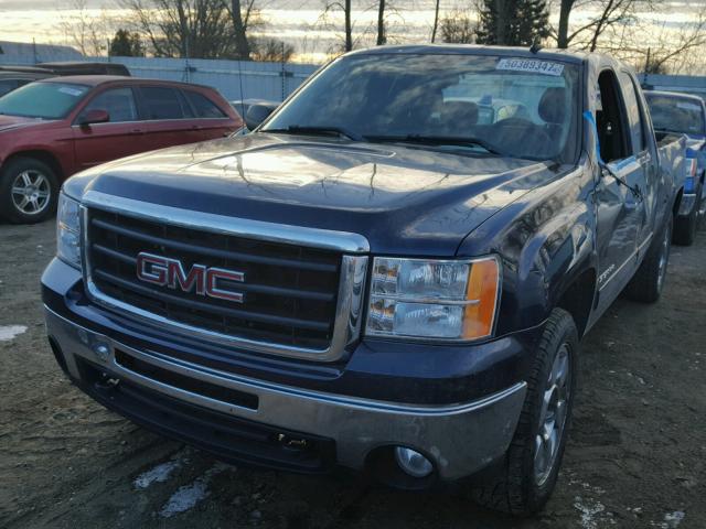 2GTEK290991112635 - 2009 GMC SIERRA K15 BLUE photo 2