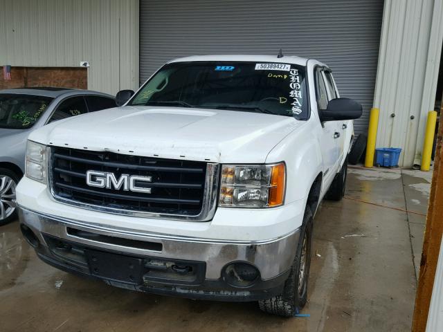 3GTEK23339G114178 - 2009 GMC SIERRA K15 WHITE photo 2